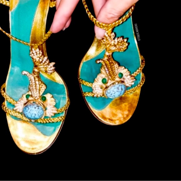 FENDI Gold Braided Embellishment Fish Ornate Crystal Sandal Heels - Picture 11 of 11